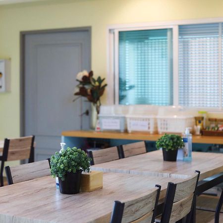 Latima Boutique Hostel Kanchanaburi by Eksteriør bilde