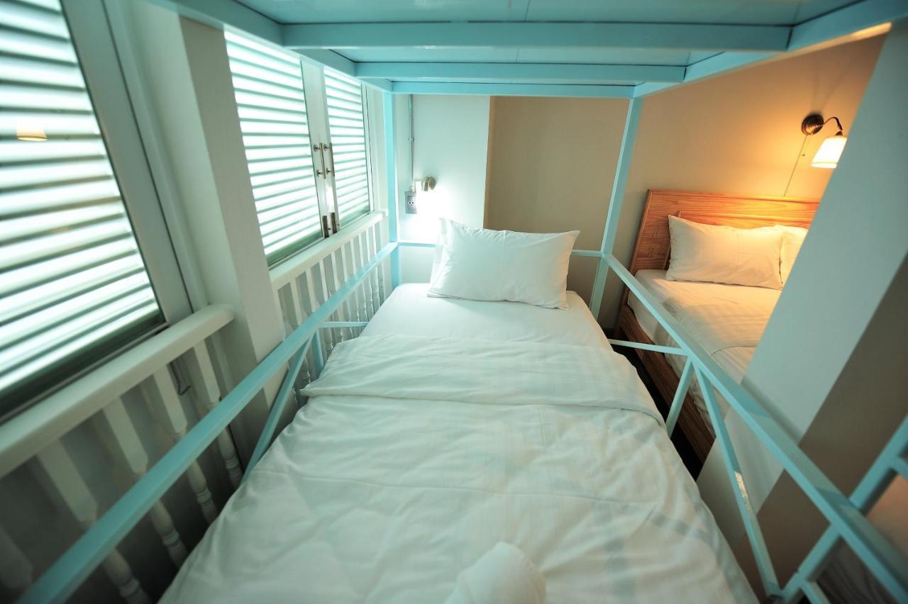 Latima Boutique Hostel Kanchanaburi by Eksteriør bilde
